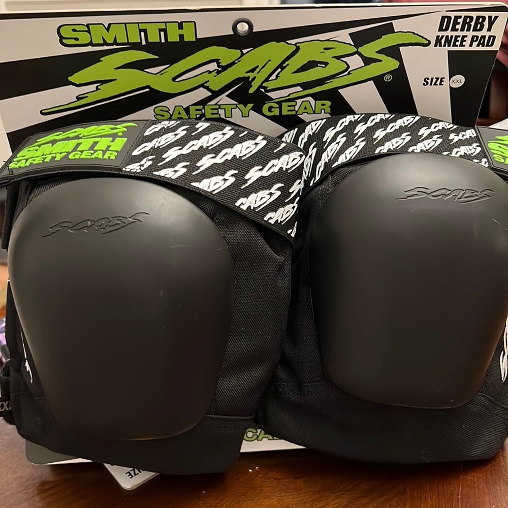 Smith Scabs knee pads